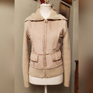 Women's Cream Teddy Jacket with Ribbed Sleeves